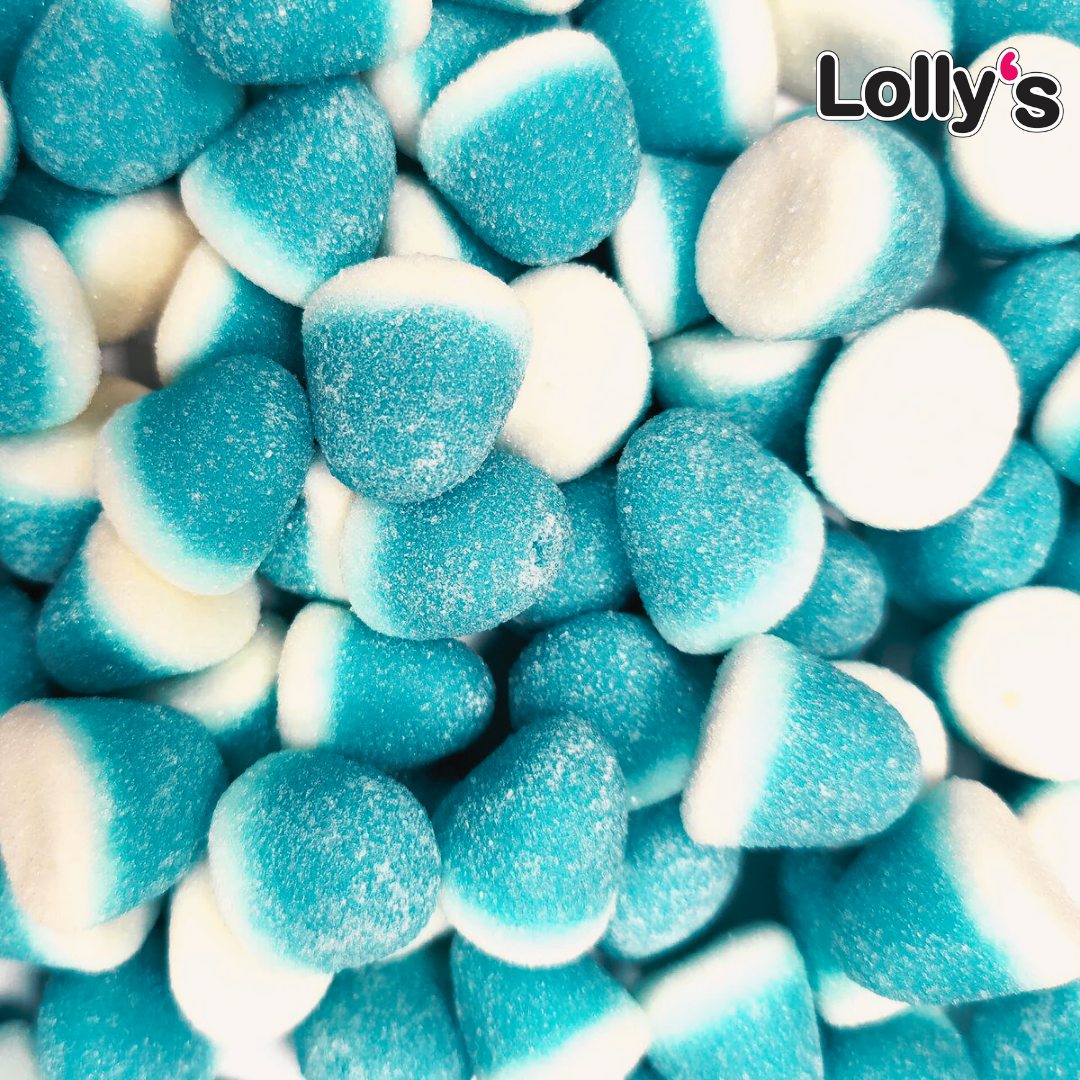 Image  de bonbons ronds, bleus et blancs. Légèrement entourés de sucre avec une texture moelleuse. 