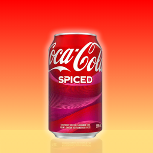 La célèbre boisson coca cola est cette fois ci revisitée, il s'agit du coca cola spiced. Le goût emblématique du cola (caramélisé) avec une touche épicée. 