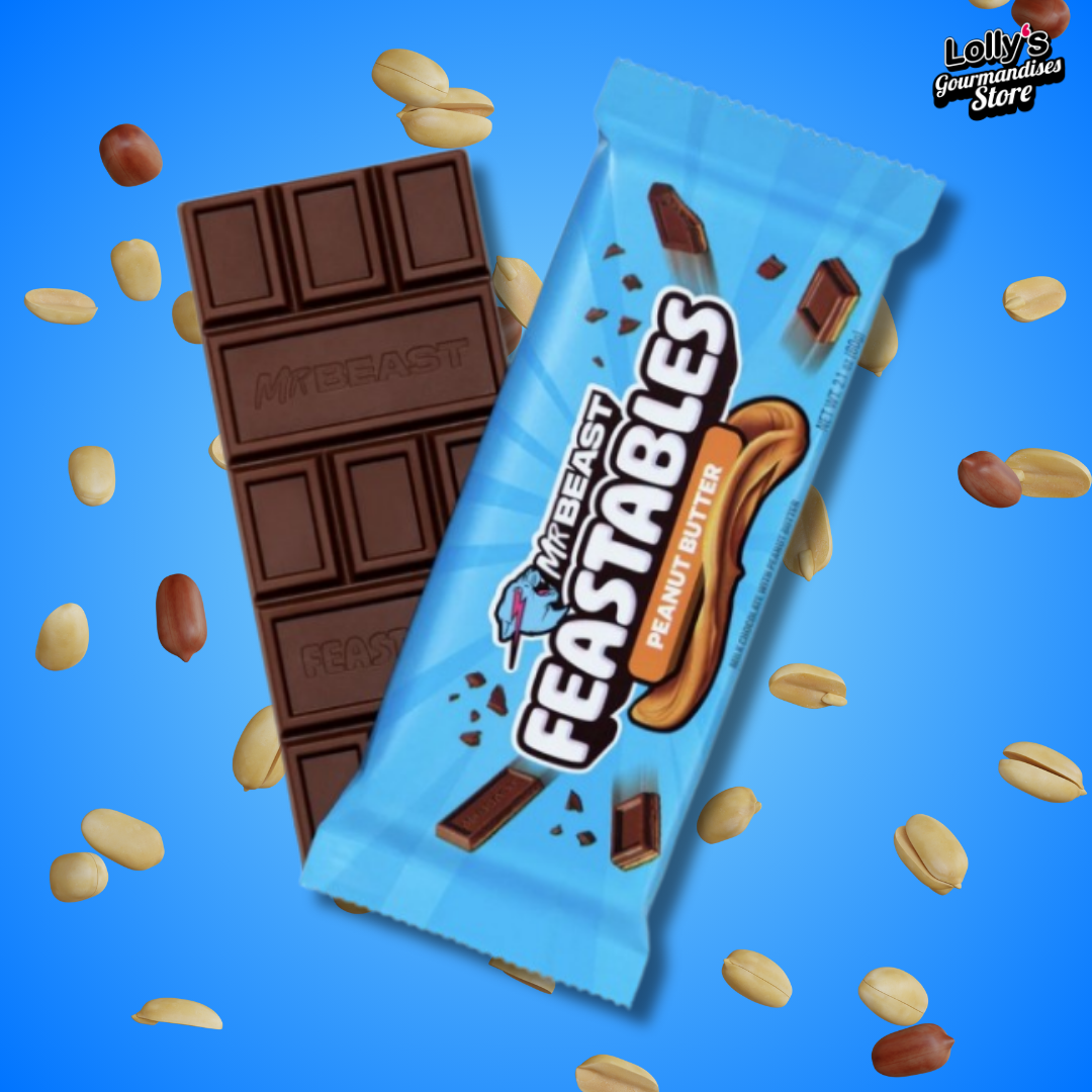 La Feastables Chocolate Bar Peanut Butter est une tablette de 60 g divisée en carrés au design unique et légèrement en relief. Son chocolat au lait, d’un brun clair et à la surface lisse et brillante, renferme un cœur fondant au beurre de cacahuète, crémeux et onctueux. Lorsqu’on la casse, on distingue parfaitement cette garniture généreuse qui contraste avec le chocolat. Son emballage coloré et moderne reflète l’univers dynamique et gourmand de MrBeast.