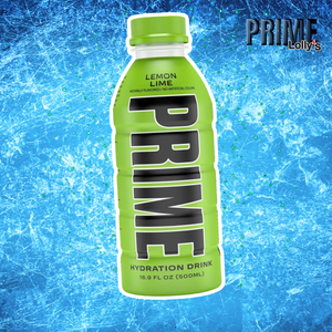 Sur cette image, il y a la Prime Hydratation Lemon Lime au milieu avec un fond bleu et un logo Prime x Lolly’s en haut à droite